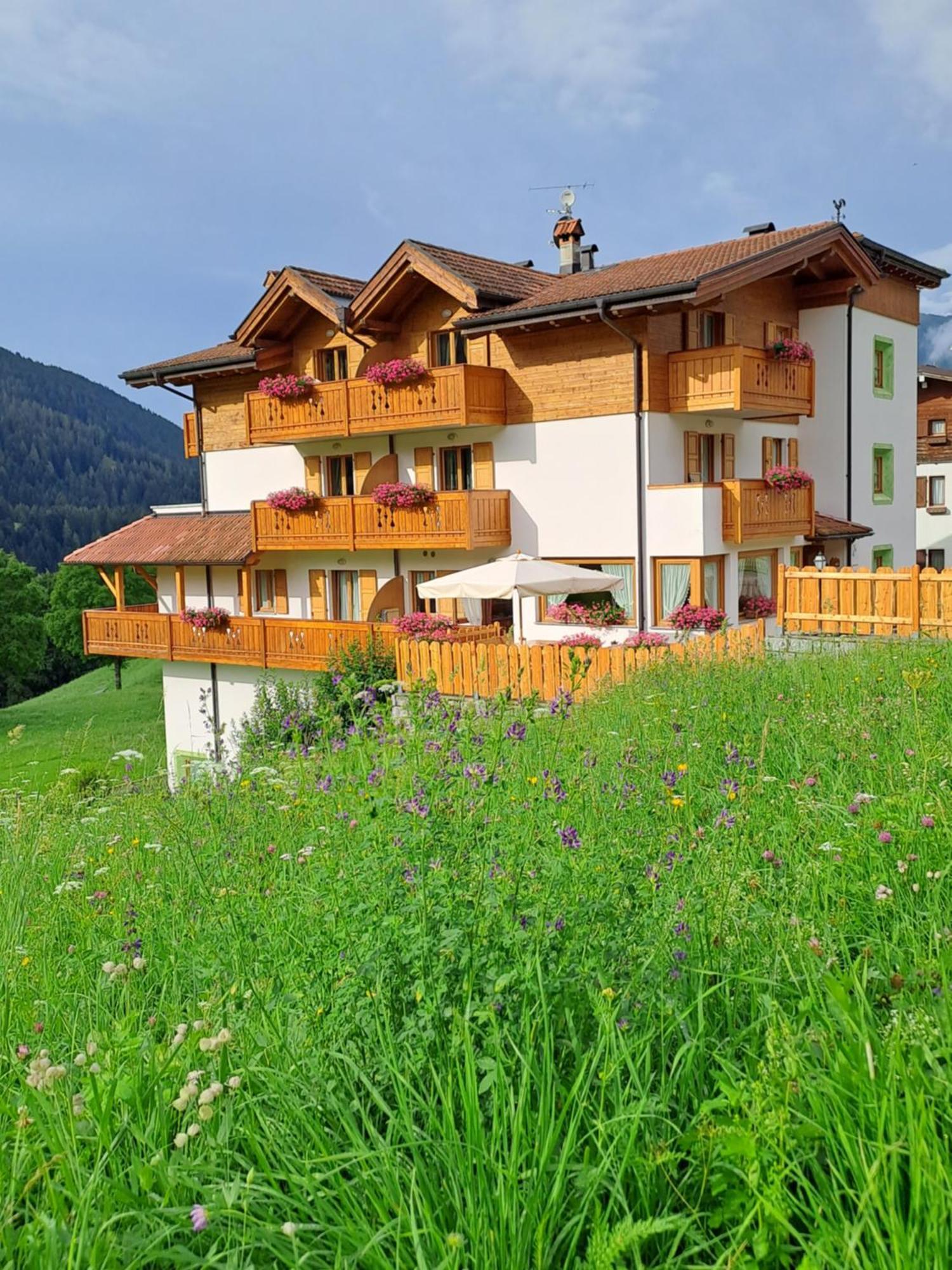 Hotel Garni La Soldanella Madonna Zewnętrze zdjęcie