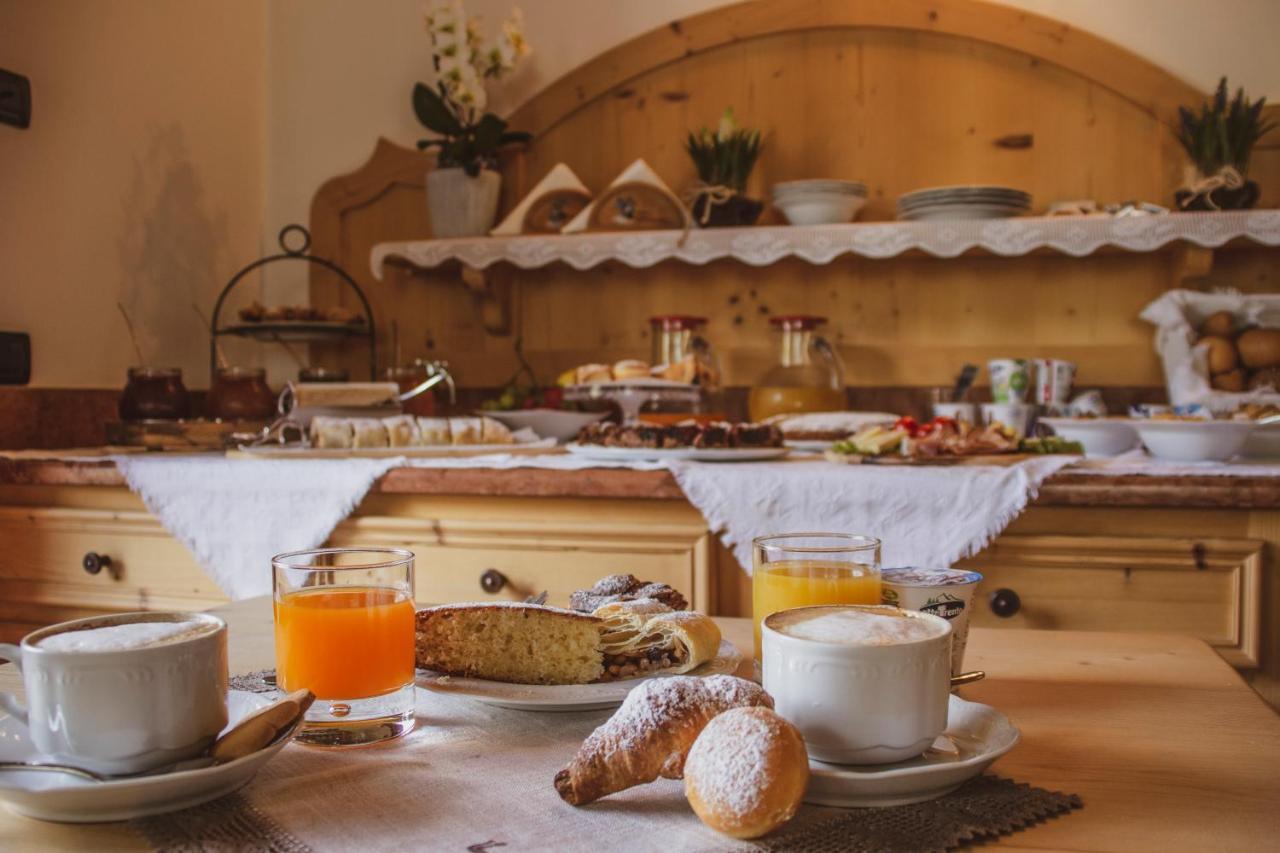 Hotel Garni La Soldanella Madonna Zewnętrze zdjęcie